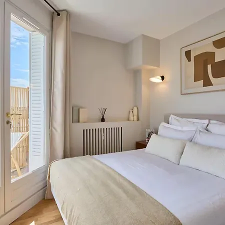 Charming In Beaubourg - Le Marais